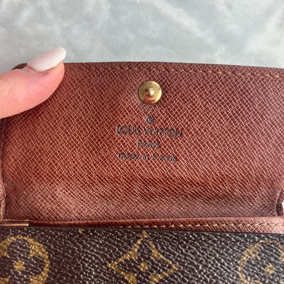 Louis Vuitton Monogram Brown Four Key Holder TH0096 - Picture 8 of 15